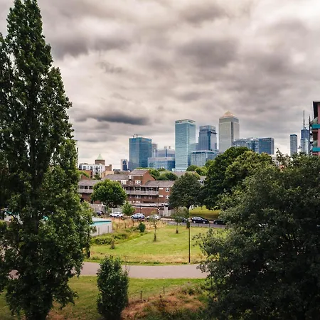 Luxury Docklands 2Bed Apt- Close To Excel- Canary Wharf- City Airport - 02 Arena- Free Parking- Ps 4 London Exterior photo